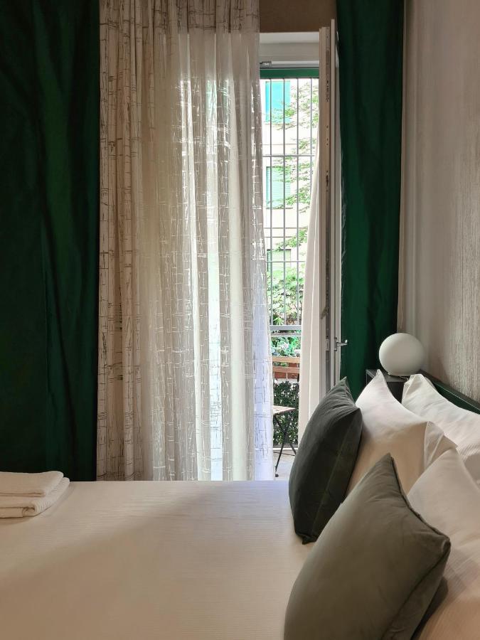 Serendipity Apartments - Montenapoleone Milan Exterior photo